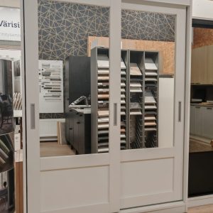 REILU liukuovikomero, MALLIPOISTO