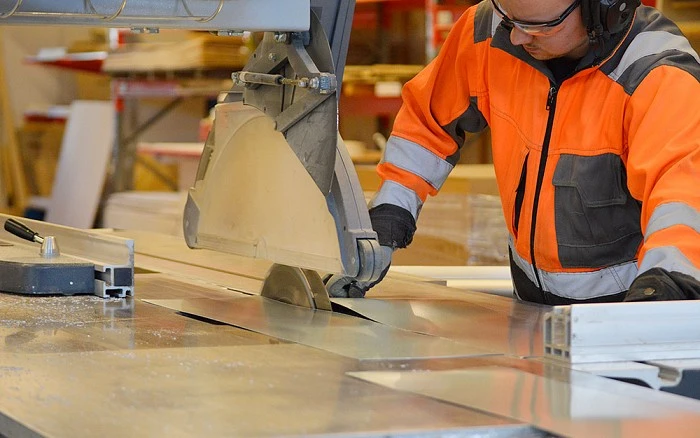 Sahauspalvelu yrityksille ja yksityisille - Jaloan Levypalvelut.