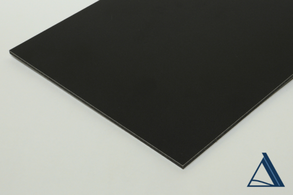 Välitilalevy 4mm 1220x3650mm satiini harmaa/satiini antrasiitti
